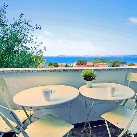 Apartament Pasman - 50 M2 Et Piscine *