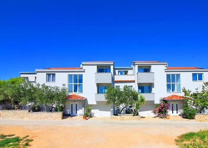 Pasman - 50 M2 Et Piscine Apartamento