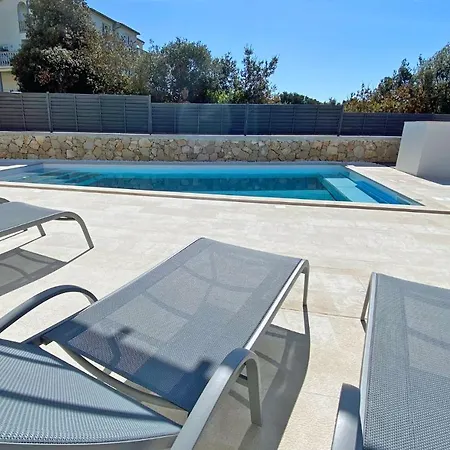 Pasman - 50 M2 Et Piscine Apartment